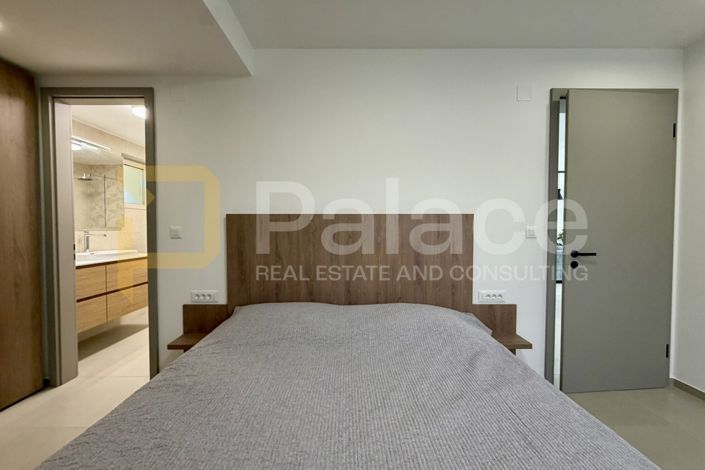 Image No.12-3 Bed Villa for sale