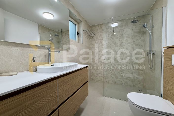 Image No.15-3 Bed Villa for sale