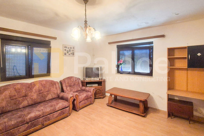 Image No.10-6 Bed House for sale