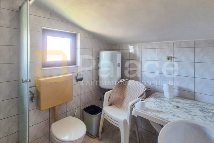 Image No.26-6 Bed House for sale