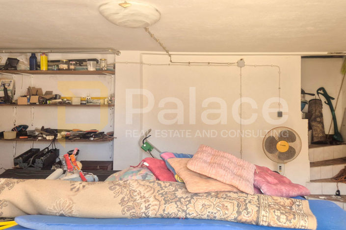 Image No.6-6 Bed House for sale