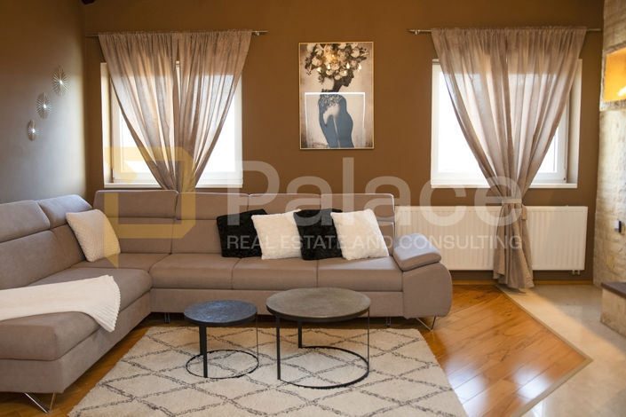 Image No.10-3 Bed Villa for sale