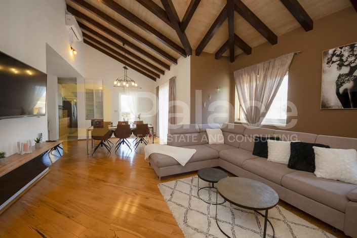 Image No.4-3 Bed Villa for sale