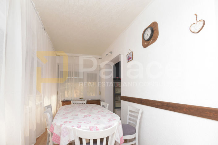 Image No.2-Appartement de 2 chambres à vendre à Šibenik-Knin