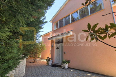 1 - Vodice, House