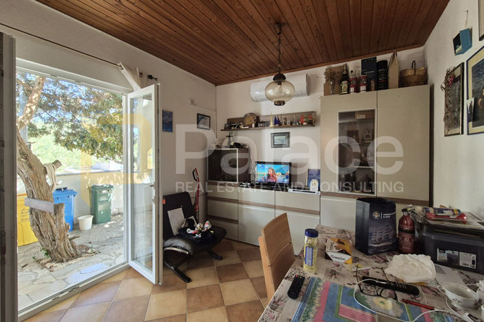 Image No.3-5 Bed House for sale