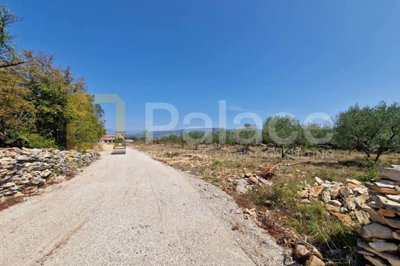 prilika-gradjevinsko-zemljiste-600m2_2