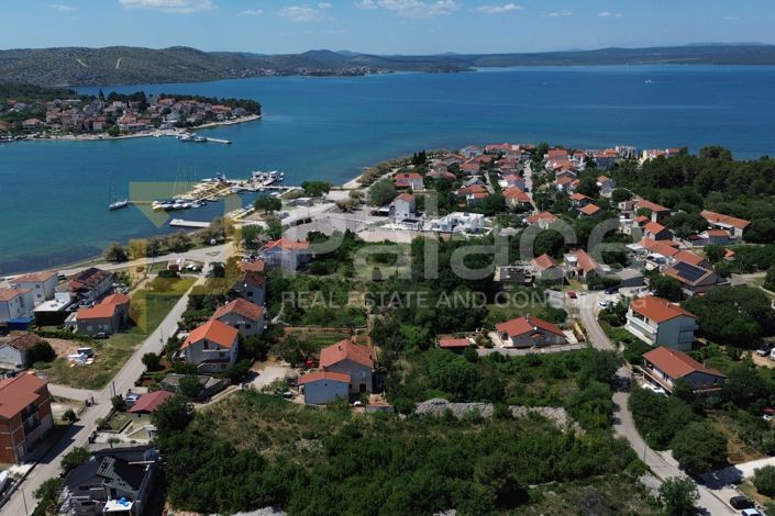 Image No.6-Terrain à vendre à Šibenik-Knin