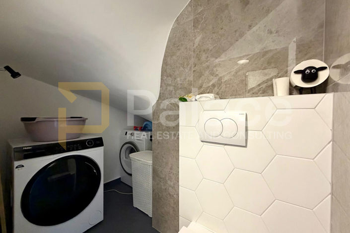 Image No.13-3 Bed House for sale