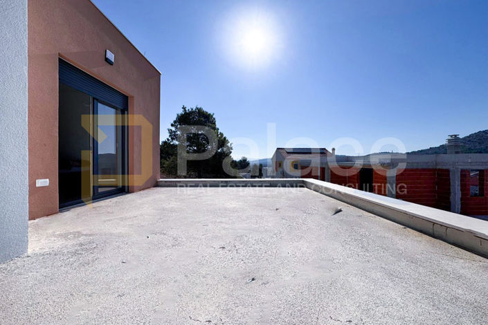 Image No.27-3 Bed House for sale