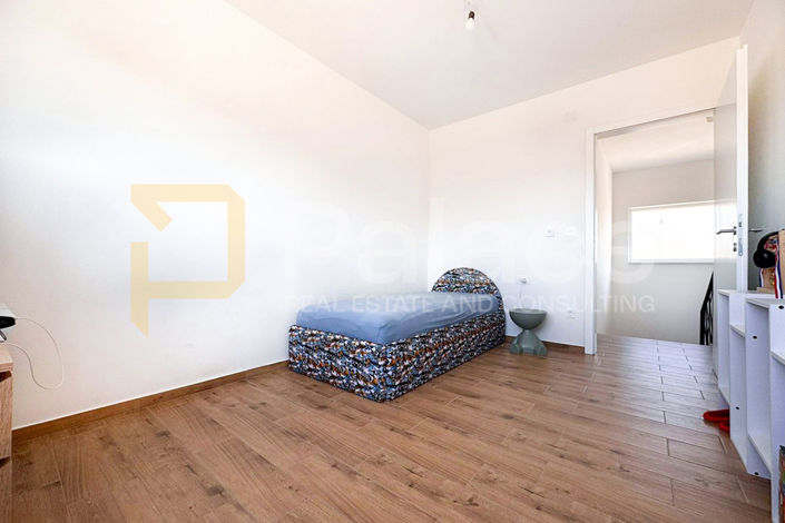 Image No.29-3 Bed House for sale