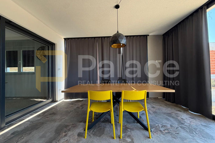 Image No.4-3 Bed House for sale
