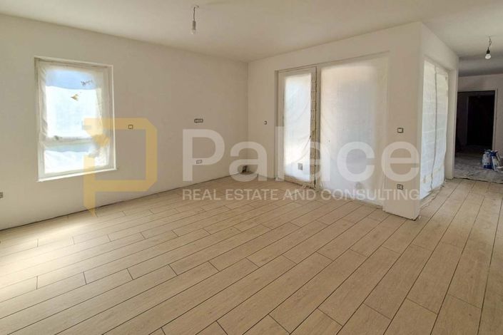 Image No.7-Appartement de 4 chambres à vendre à Zagreb