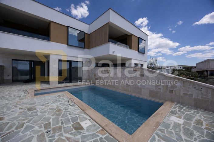 Image No.16-3 Bed Villa for sale