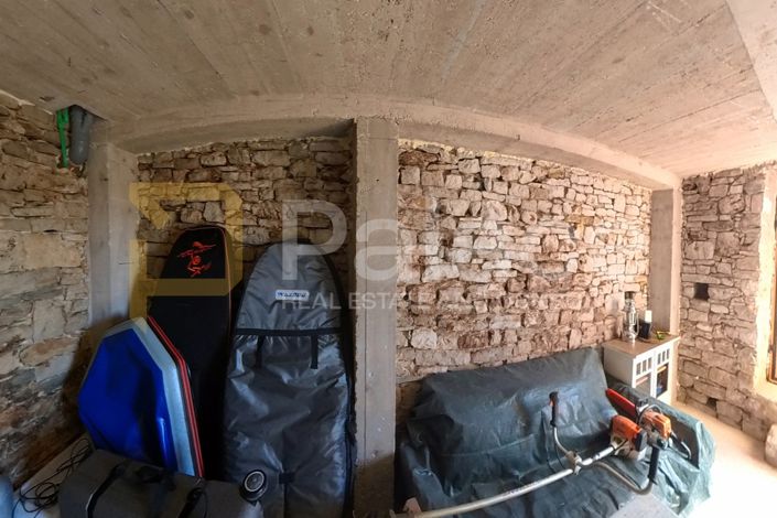 Image No.7-2 Bed House for sale