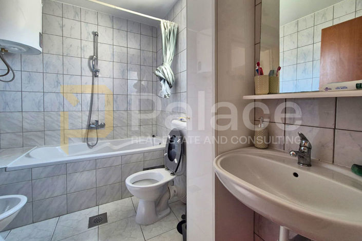 Image No.7-Appartement de 1 chambre à vendre à Pirovac