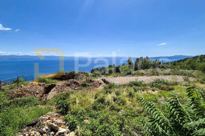 lovran-atraktivno-zemljiste-za-vilu-s-pogledom-na-more_3