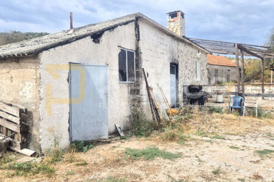 gradjevinsko-zemljiste-s-objektom-i-velikim-potencijalom-u_11