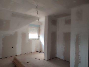 prodaja-kuce-u-dalju-260m2_9