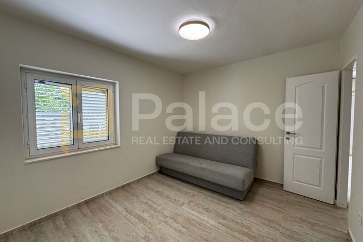 Image No.6-5 Bed Apartment for sale