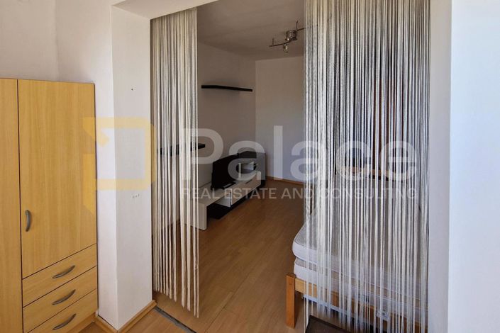 Image No.29-11 Bed House for sale