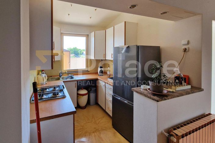 Image No.7-11 Bed House for sale