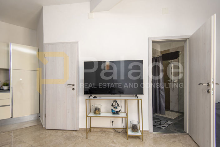 Image No.14-5 Bed House for sale