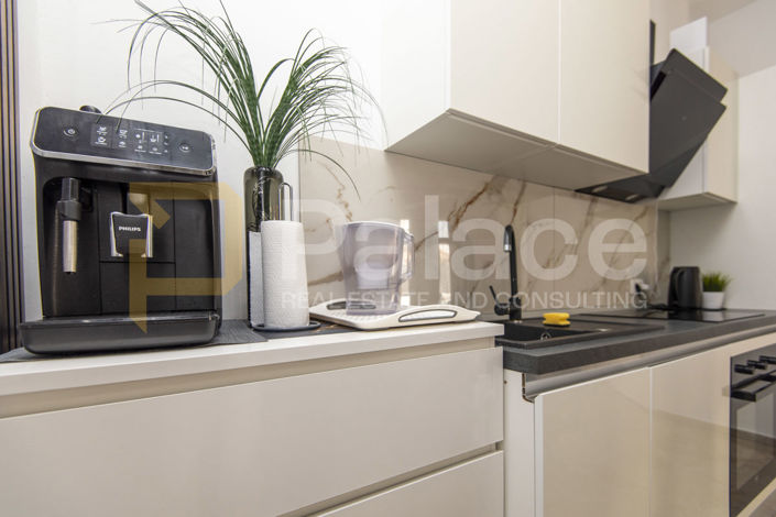 Image No.20-5 Bed House for sale