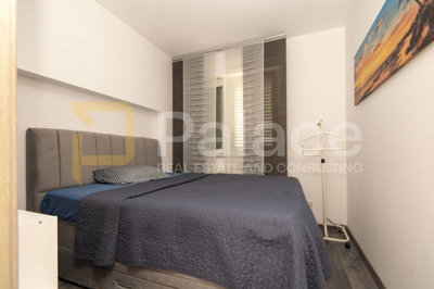 prilika-kuca-s-4-stambene-jedinice-prvi-red-do-jezera-bilice_7
