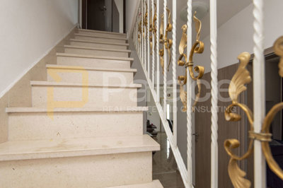 prilika-kuca-s-4-stambene-jedinice-prvi-red-do-jezera-bilice_9