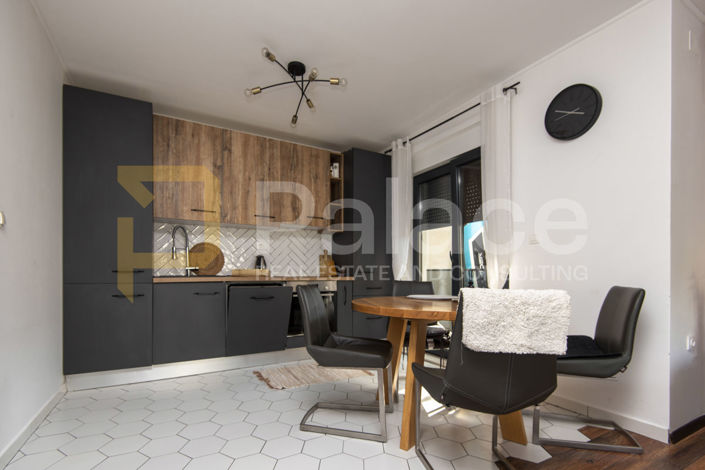 Image No.2-Appartement de 2 chambres à vendre à Zadar