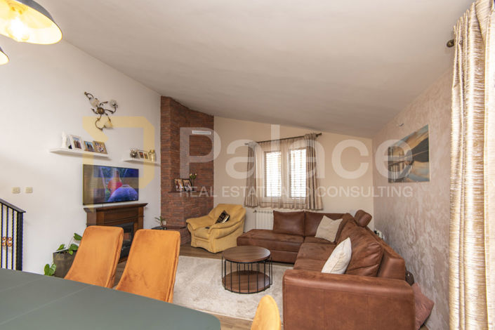 Image No.12-3 Bed House for sale