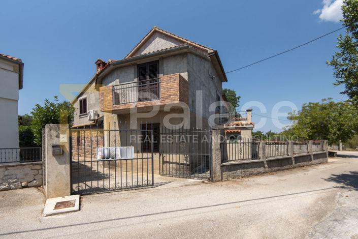 Image No.2-3 Bed House for sale