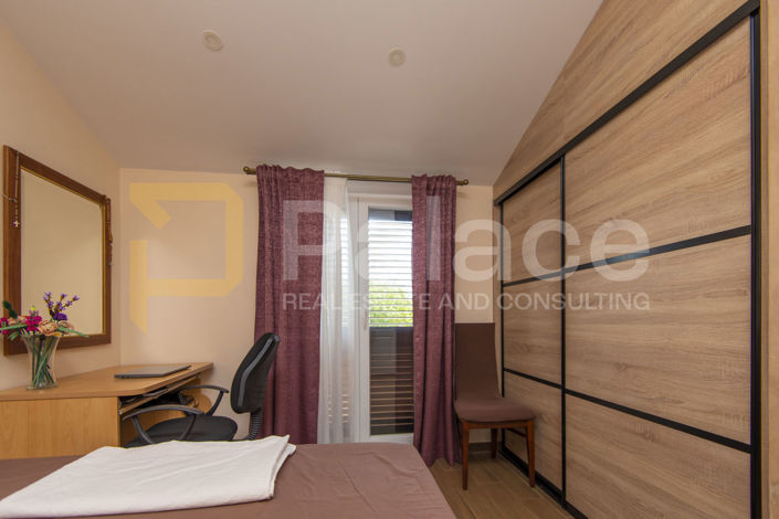 Image No.21-3 Bed House for sale