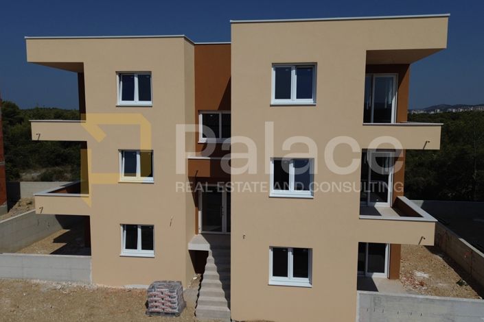 Image No.3-Appartement de 2 chambres à vendre à Sibenik