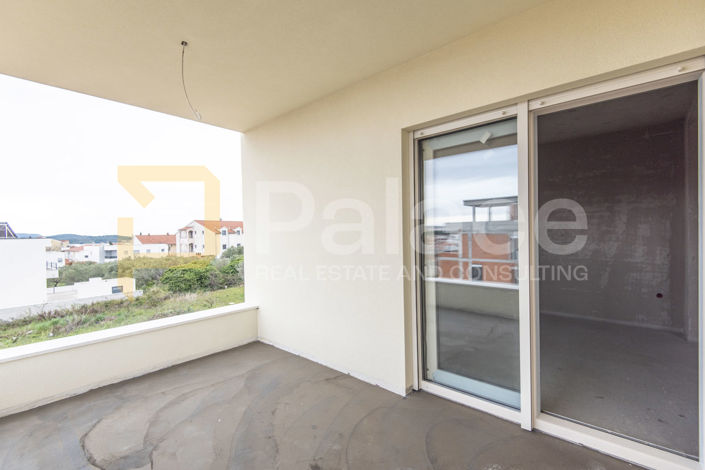 Image No.16-2 Bed Apartment for sale