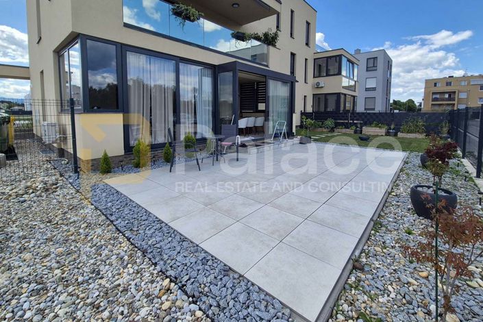 Image No.4-Appartement de 4 chambres à vendre à Sveta Nedelja