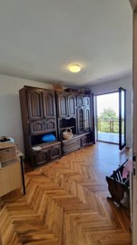 kuca-s-predivnom-okucnicom-i-pogledom-na-more-moscenicka_10