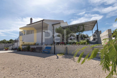 1 - Vodice, Maison