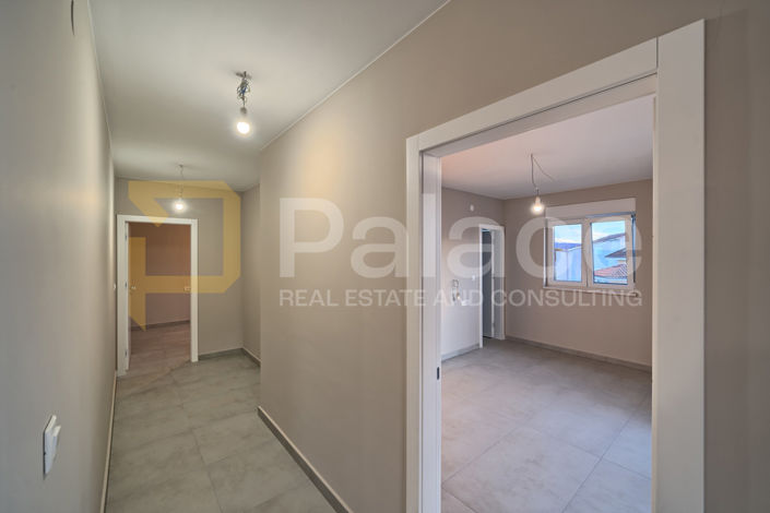 Image No.2-Appartement de 4 chambres à vendre à Zadar