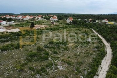 pridraga-gradjevinsko-zemljiste-sa-idejnim-projektom-663-m2_2