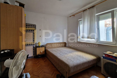 velika-kuca-u-crikvenici-s-raznovrsnim-mogucnostima-200m2_11