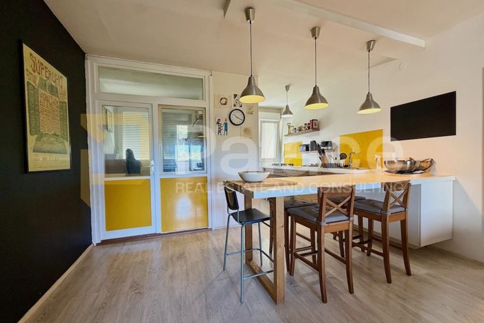 Image No.14-2 Bed Apartment for sale