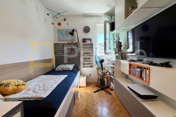 Image No.23-2 Bed Apartment for sale