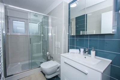 neobicna-villa-na-izvrsnoj-lokaciji-na-otoku-ciovu_12