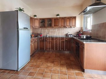okrug-gornji-katnica-s-vrtom-i-pogledom-na-more-319m2_5
