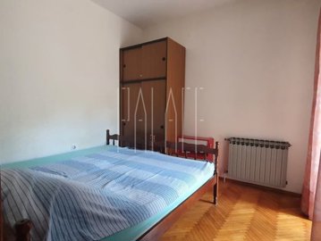 okrug-gornji-katnica-s-vrtom-i-pogledom-na-more-319m2_7
