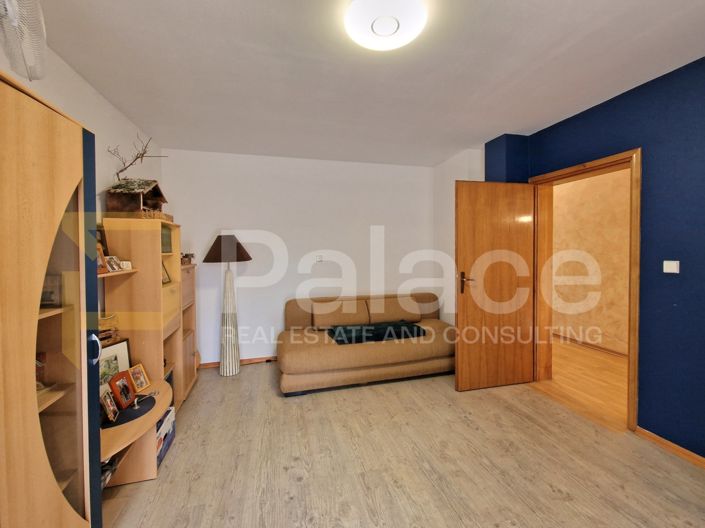 Image No.17-4 Bed House for sale