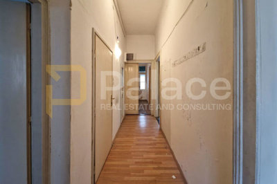 dvoetazni-stan-u-samom-centru-crikvenice-prvi-red-do-mora_3