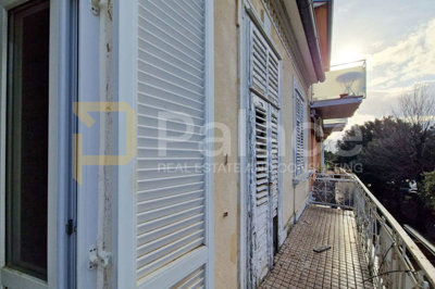 dvoetazni-stan-u-samom-centru-crikvenice-prvi-red-do-mora_9